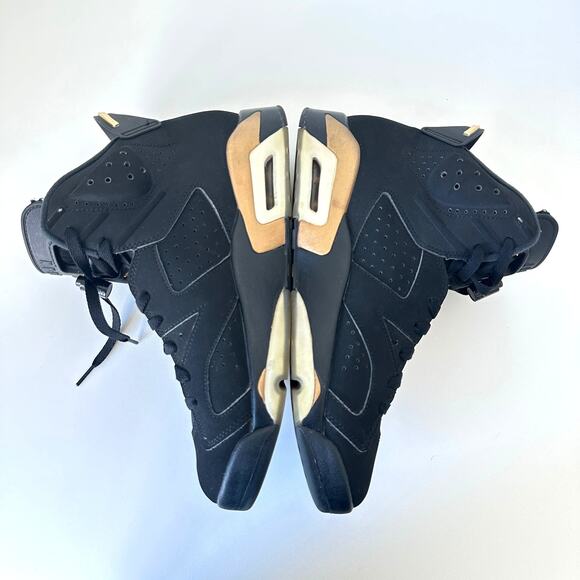 Jordan 6 Retro Defining Moments 2020 CT4954-007 SIze 10 - Picture 10 of 12